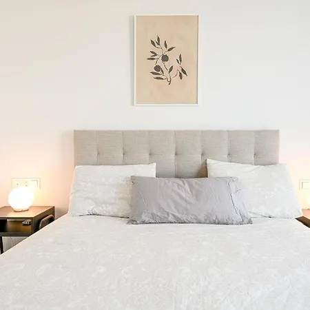아파트 Modern 3 Bedroom